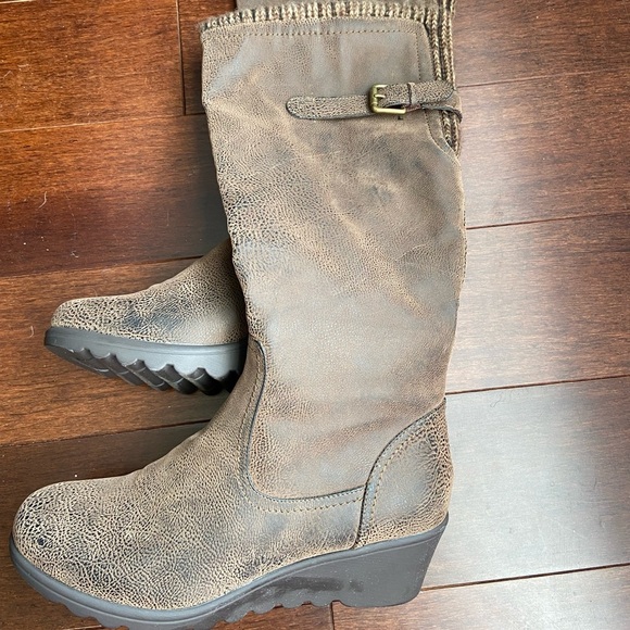 Hokus Pocus boots in excellent condition preowned size 10 - Picture 1 of 12